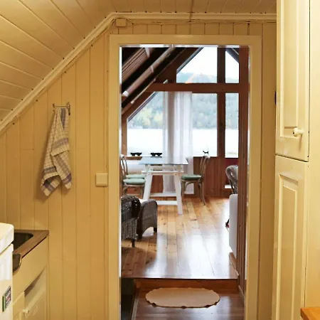 Holiday Litlevagen Apartment